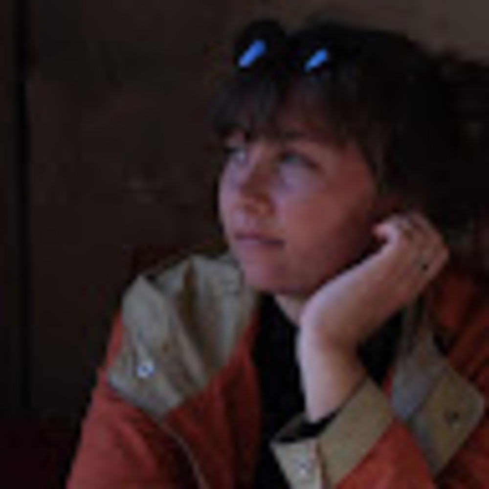 Meet your Posher, Simone